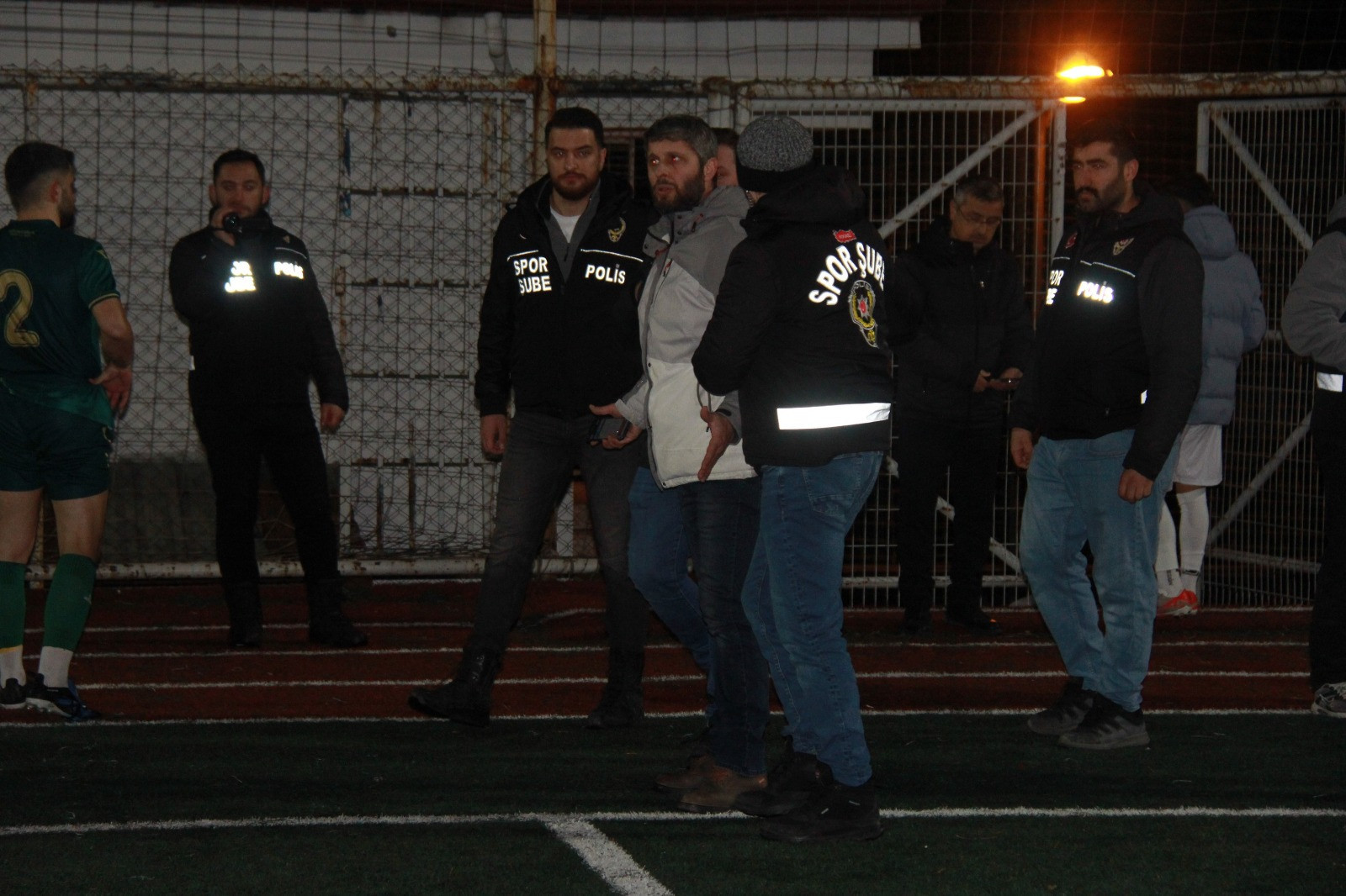 Kocaeli amat&ouml;r tarihinde akıl olmaz şeyler oldu! Şaka gibi geceydi! - Resim : 3